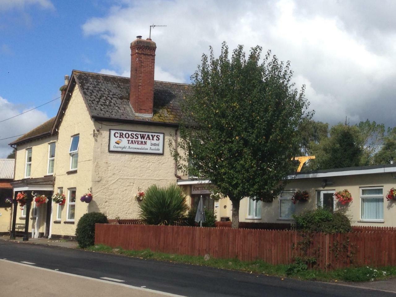 Crossways Tavern Exeter Eksteriør bilde